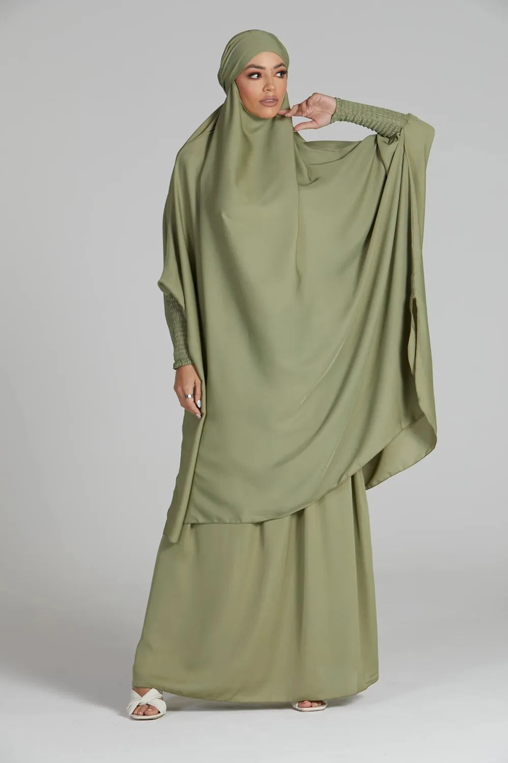 Hiyab musulmán dos piezas, variedad de colores.